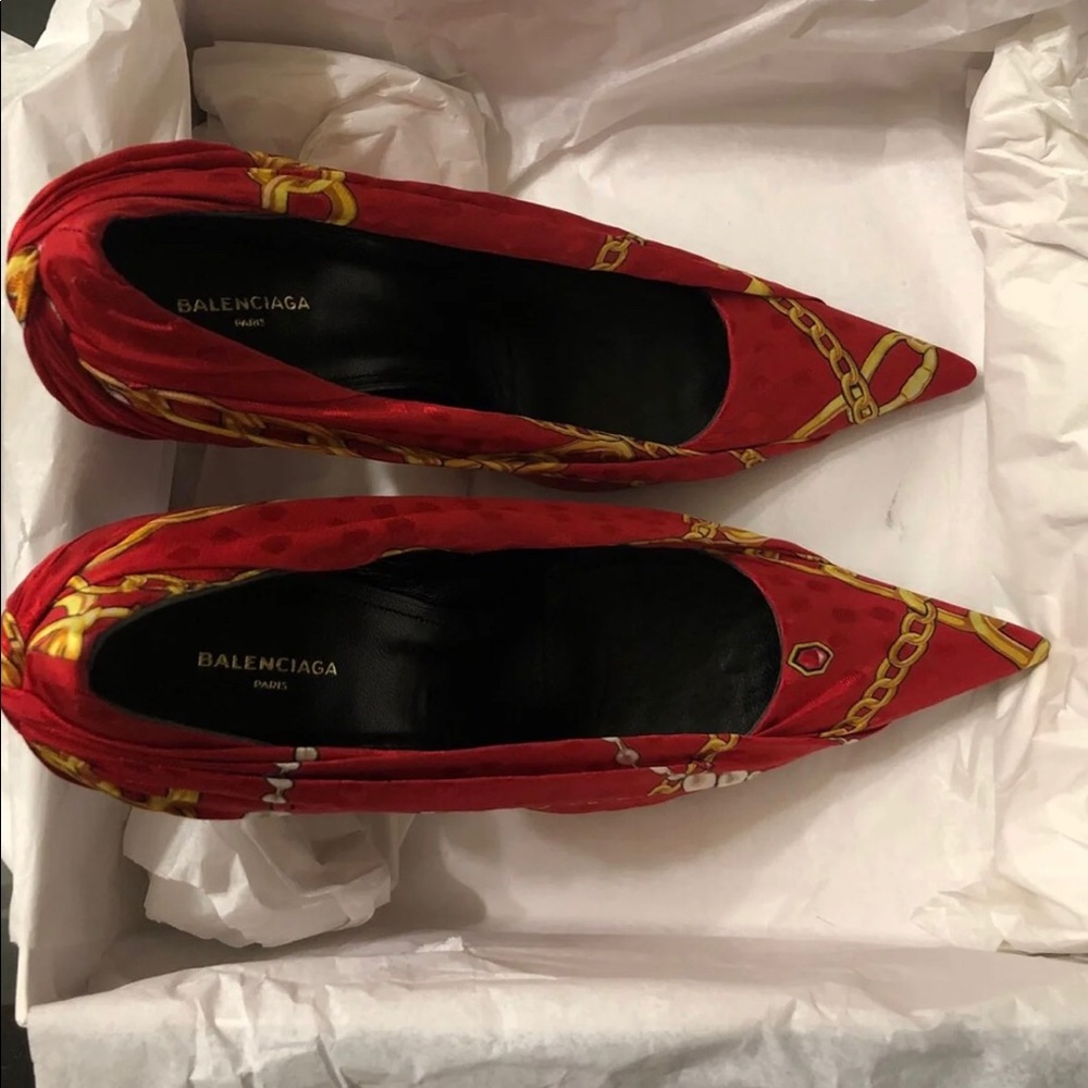 Balenciaga Shoes - Picture 2 of 8
